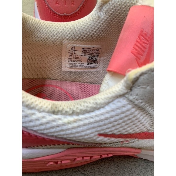 Nike Air Max Excee Womens Size 8.5 White Coral Sneakers Running Shoes - Picture 3 of 7